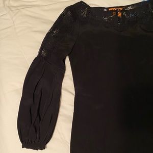 Tory Burch Black Silk Top w Bishop Sleeves & Lace